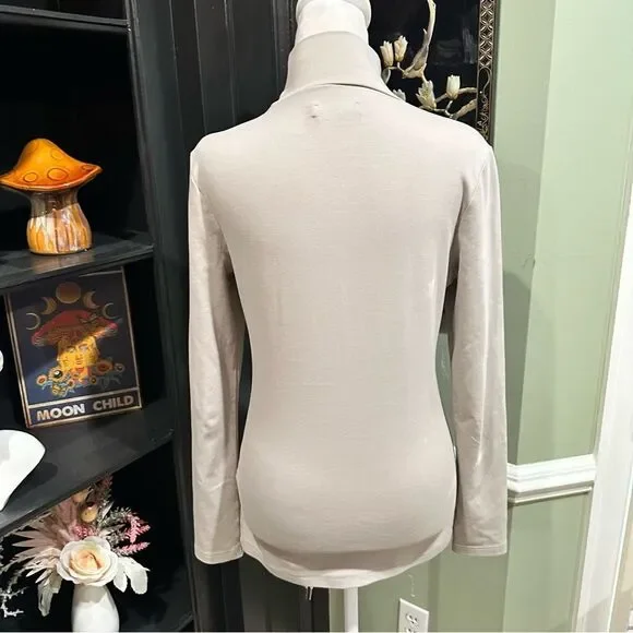 PANGAIA Long Sleeve Turtleneck Top – Size M - Picture 7 of 11